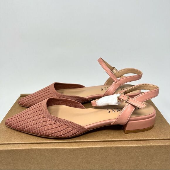 Journee Collection Ansley Flats - Picture 5 of 9